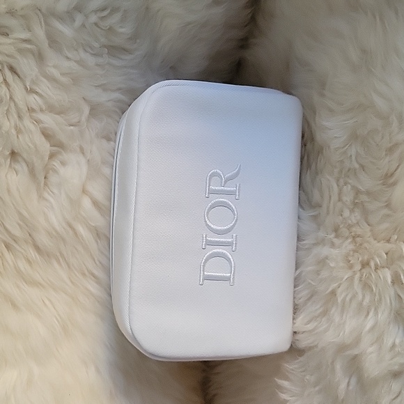 NEW DIOR beauty pouch rare - Picture 1 of 5